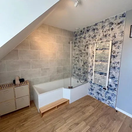 Maison Le Sat