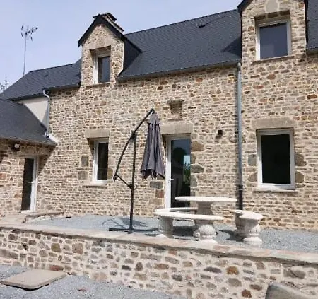 Maison Le Sat Ferienhaus